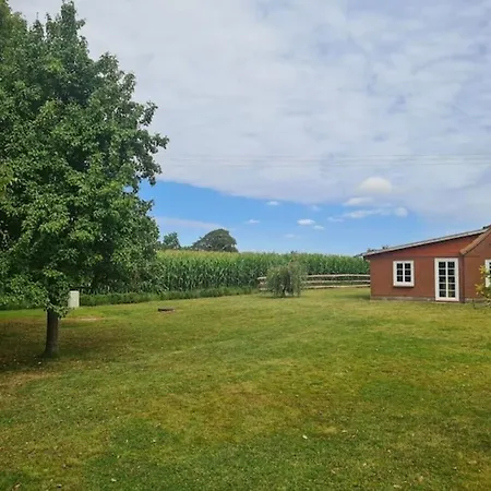 Hanne Herrmann Hus * Esgrus
